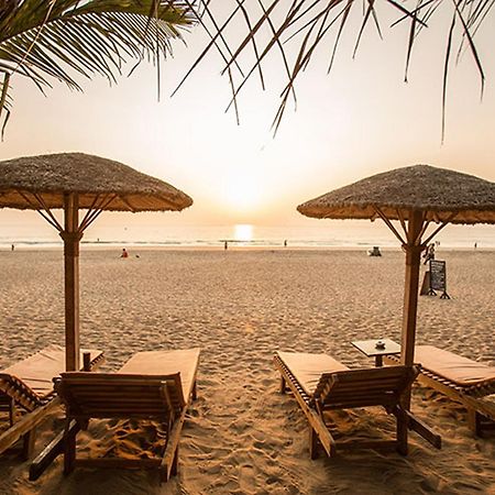 Отель Agonda White Sand Экстерьер фото