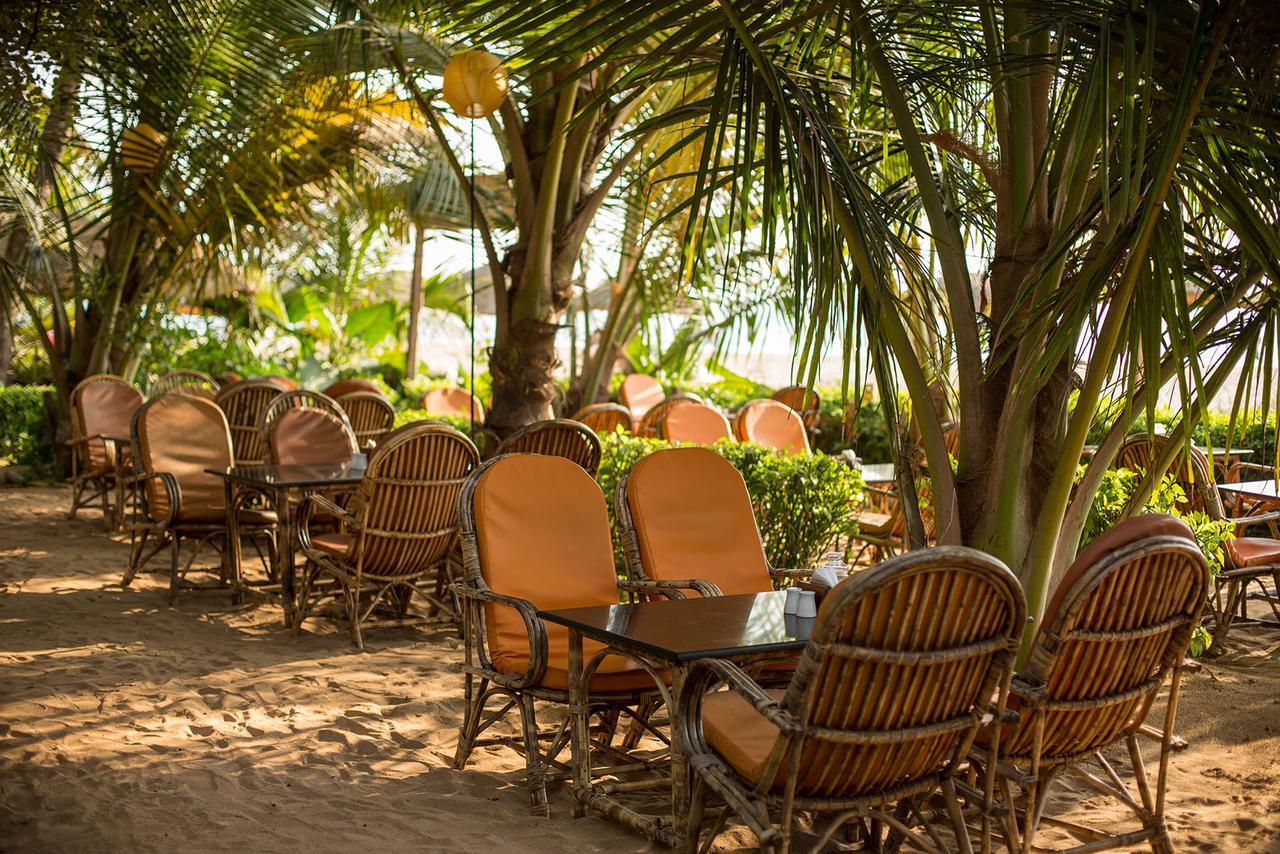 Отель Agonda White Sand Экстерьер фото